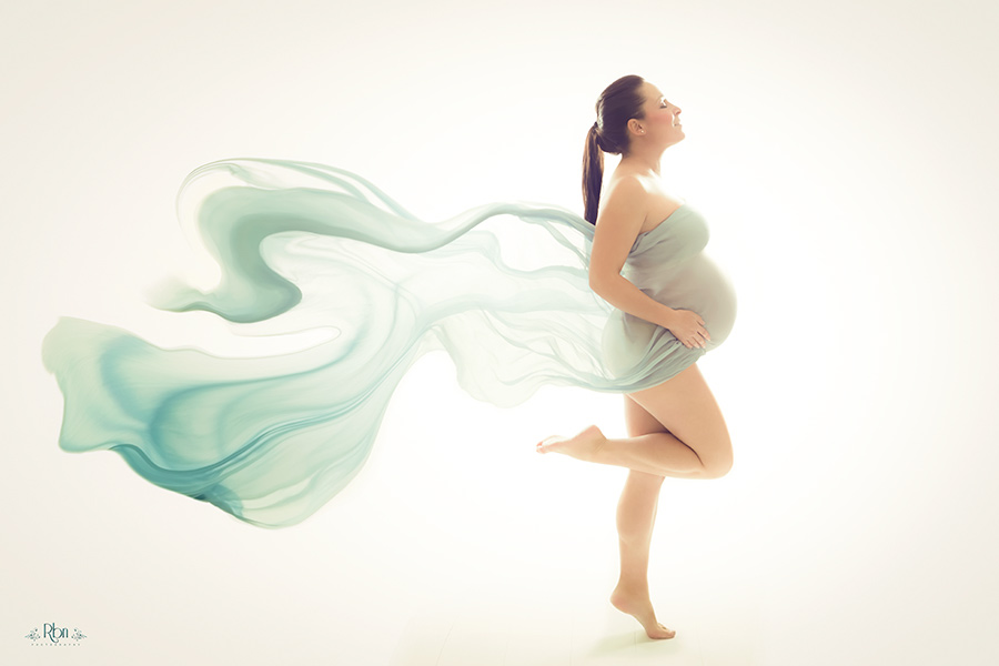 fotografo embarazadas-reportaje embarazo-sesion fotos embarazo madrid-fotos estudio embarazo-sesion fotos embarazada madrid